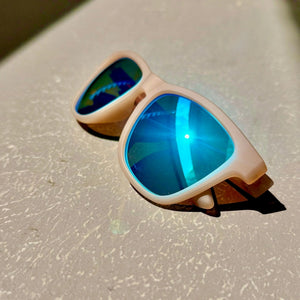 AURA SHADES - OG - JOSH'S JAMMING OUTFIT